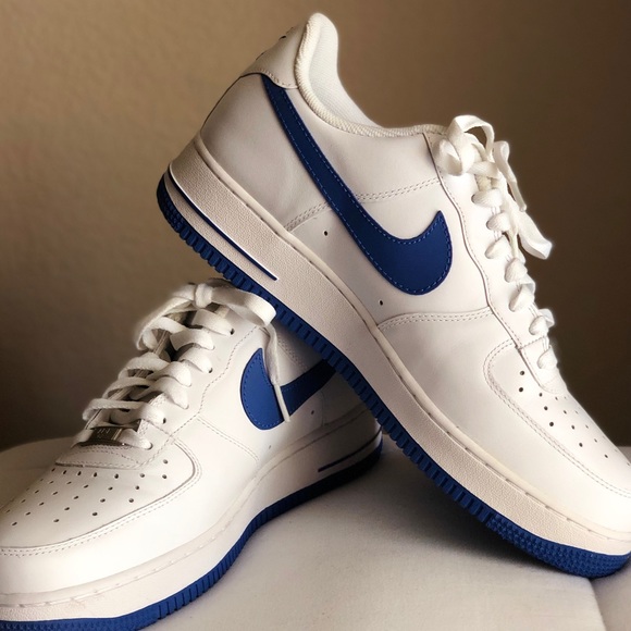 nike air force 1 07 varsity